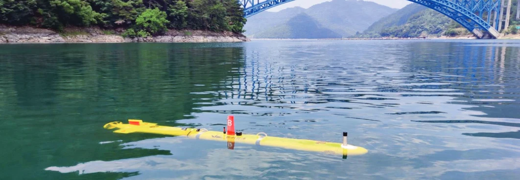 Pengpai Ocean series-reference photograph of a yellow underwater vehicle on a lake; exact model unconfirmed.
