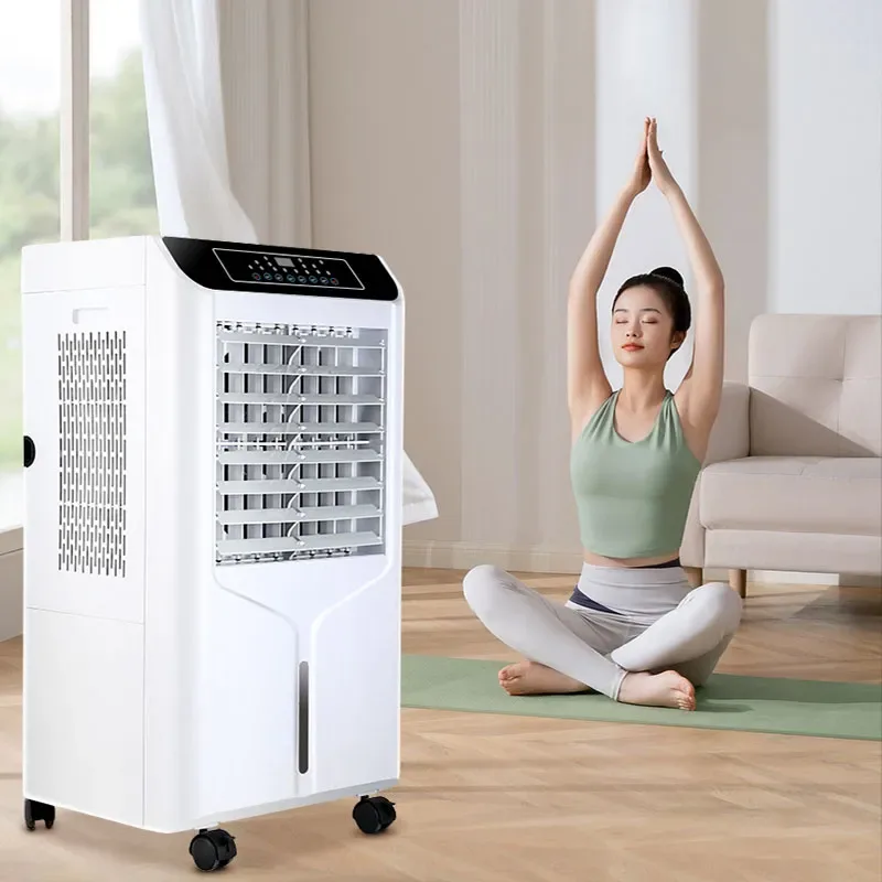 Weißer Verdunstungskühler WJD4500F-1Z neben einer Yogamatte in der ursprünglichen Wohnraumdarstellung