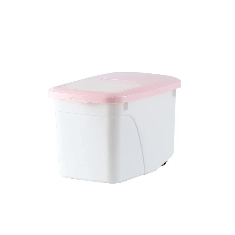 Vue d’origine de la boîte 318 avec couvercle rose pâle sous le même angle avant ; ni vue arrière ni référence distincte